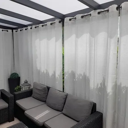 Ferienhaus Melania *